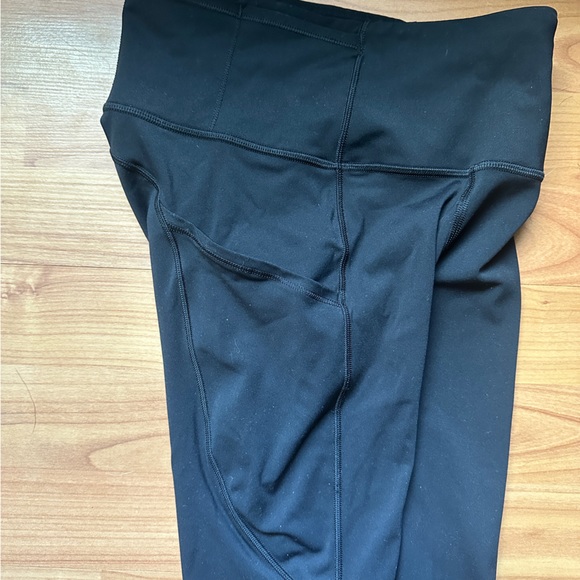 LULULEMON LEGGINGS - Picture 3 of 5